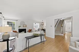6209 N Berkeley Blvd, Whitefish Bay, WI 53217 - Photo 7