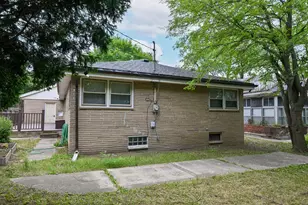 3950 N 58th St, Milwaukee, WI 53216 - Photo 27