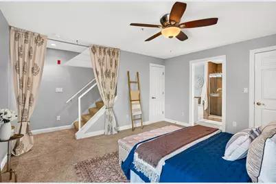 1515 N Van Buren St #414, Milwaukee, WI 53202 - Photo 17