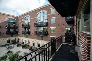 1515 N Van Buren St, Milwaukee, WI 53202 - Photo 21