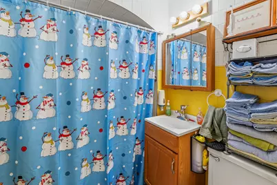 321  Washington Ct, Sheboygan, WI 53081 - Photo 11