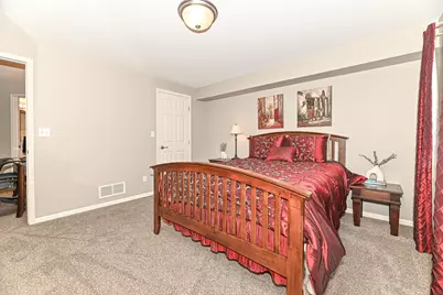 1855  Golfview Dr #35-10, Geneva, WI 53147 - Photo 39