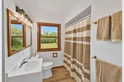 6319 N Bay Ridge Ave, Whitefish Bay, WI 53217 - Photo 29