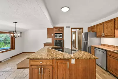 6319 N Bay Ridge Ave, Whitefish Bay, WI 53217 - Photo 11