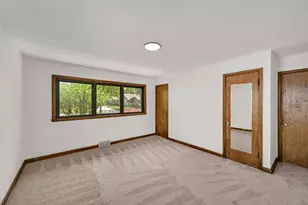 6319 N Bay Ridge Ave, Whitefish Bay, WI 53217 - Photo 19