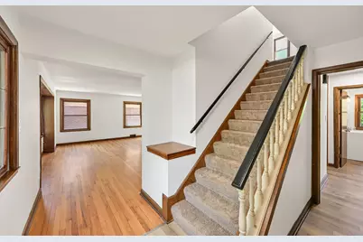 6319 N Bay Ridge Ave, Whitefish Bay, WI 53217 - Photo 13