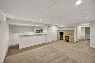 6319 N Bay Ridge Ave, Whitefish Bay, WI 53217 - Photo 29