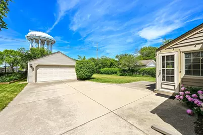 6319 N Bay Ridge Ave, Whitefish Bay, WI 53217 - Photo 39