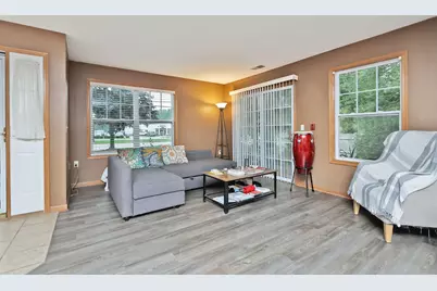 8856  Sheridan Rd #1, Kenosha, WI 53143 - Photo 3