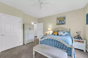 8615 S Stratford Rd, Oak Creek, WI 53154 - Photo 21