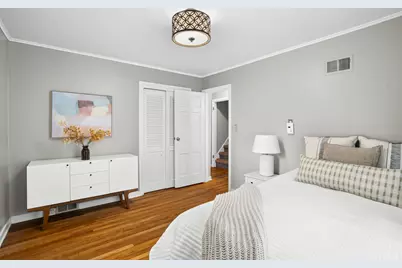 5412 N Bay Ridge Ave, Whitefish Bay, WI 53217 - Photo 15