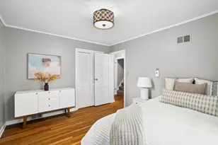 5412 N Bay Ridge Ave, Whitefish Bay, WI 53217 - Photo 15