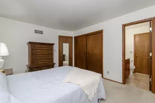 1815 Haymarket Rd, Waukesha, WI 53189 - Photo 23
