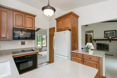 1815  Haymarket Rd, Waukesha, WI 53189 - Photo 13