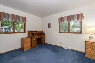 1815 Haymarket Rd, Waukesha, WI 53189 - Photo 25