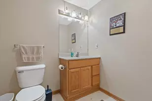 3210 E Donald Ave, Cudahy, WI 53110 - Photo 21