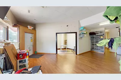 1303  Avon St #1301, La Crosse, WI 54603 - Photo 29