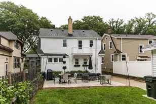 2413 N 65th St, Wauwatosa, WI 53213 - Photo 15