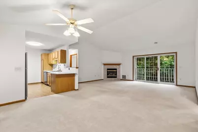 2465  Country Creek Cir #3, West Bend, WI 53095 - Photo 3