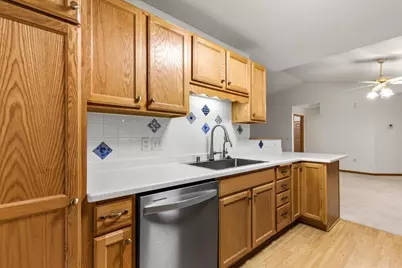 2465  Country Creek Cir #3, West Bend, WI 53095 - Photo 13