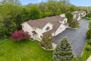 2465 Country Creek Cir, West Bend, WI 53095 - Photo 35
