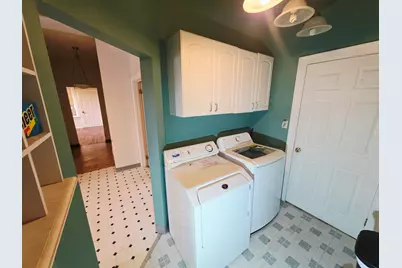 2563 N 12th St, Milwaukee, WI 53206 - Photo 15