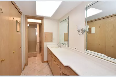 3643  Kasper St, Racine, WI 53402 - Photo 25