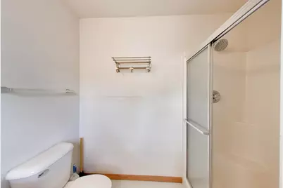 809  Spruce St, Twin Lakes, WI 53181 - Photo 15