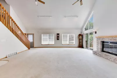 809  Spruce St, Twin Lakes, WI 53181 - Photo 7