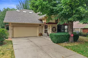 4947 W Jackson Park Dr, Milwaukee, WI 53219 - Photo 1