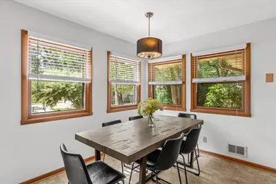 4947 W Jackson Park Dr, Milwaukee, WI 53219 - Photo 7