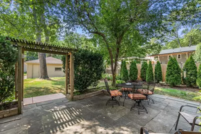 4947 W Jackson Park Dr, Milwaukee, WI 53219 - Photo 31