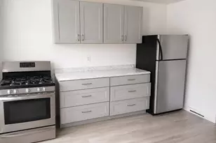 1027 Albert St, Racine, WI 53404 - Photo 15
