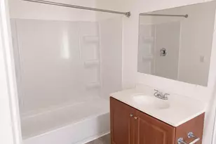 1027 Albert St, Racine, WI 53404 - Photo 21