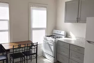 1027 Albert St, Racine, WI 53404 - Photo 7