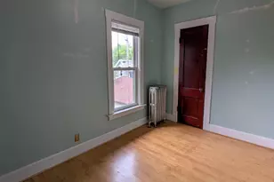 3223 N Marietta Ave, Milwaukee, WI 53211 - Photo 9