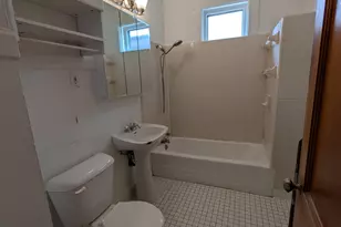 3223 N Marietta Ave, Milwaukee, WI 53211 - Photo 7