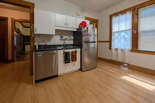 3223 N Marietta Ave, Milwaukee, WI 53211 - Photo 17
