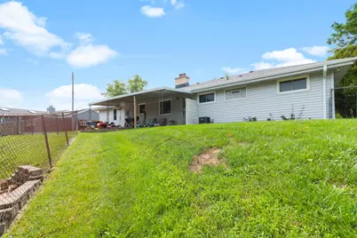 8826 S Patricia Blvd, Oak Creek, WI 53154 - Photo 19