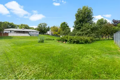 8826 S Patricia Blvd, Oak Creek, WI 53154 - Photo 27