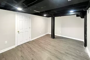 1431 N 22nd St, Milwaukee, WI 53205 - Photo 15