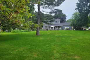 686 S Concord Rd, Oconomowoc, WI 53066 - Photo 17