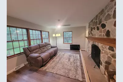 686 S Concord Rd, Oconomowoc, WI 53066 - Photo 7