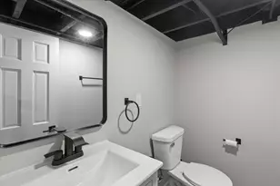 7131 S Pennsylvania Ave, Oak Creek, WI 53154 - Photo 27