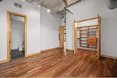 239 E Chicago St #307, Milwaukee, WI 53202 - Photo 19