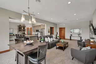 5531 Peters Dr, West Bend, WI 53095 - Photo 29