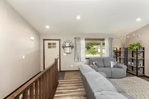 1912 McGilvray Way, Holmen, WI 54636 - Photo 3