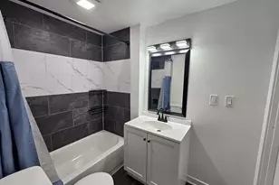 714 Kewaunee St, Racine, WI 53402 - Photo 7