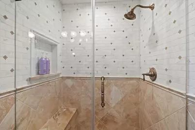 1421 N Humboldt Ave, Milwaukee, WI 53202 - Photo 27