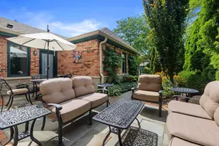 1421 N Humboldt Ave, Milwaukee, WI 53202 - Photo 19